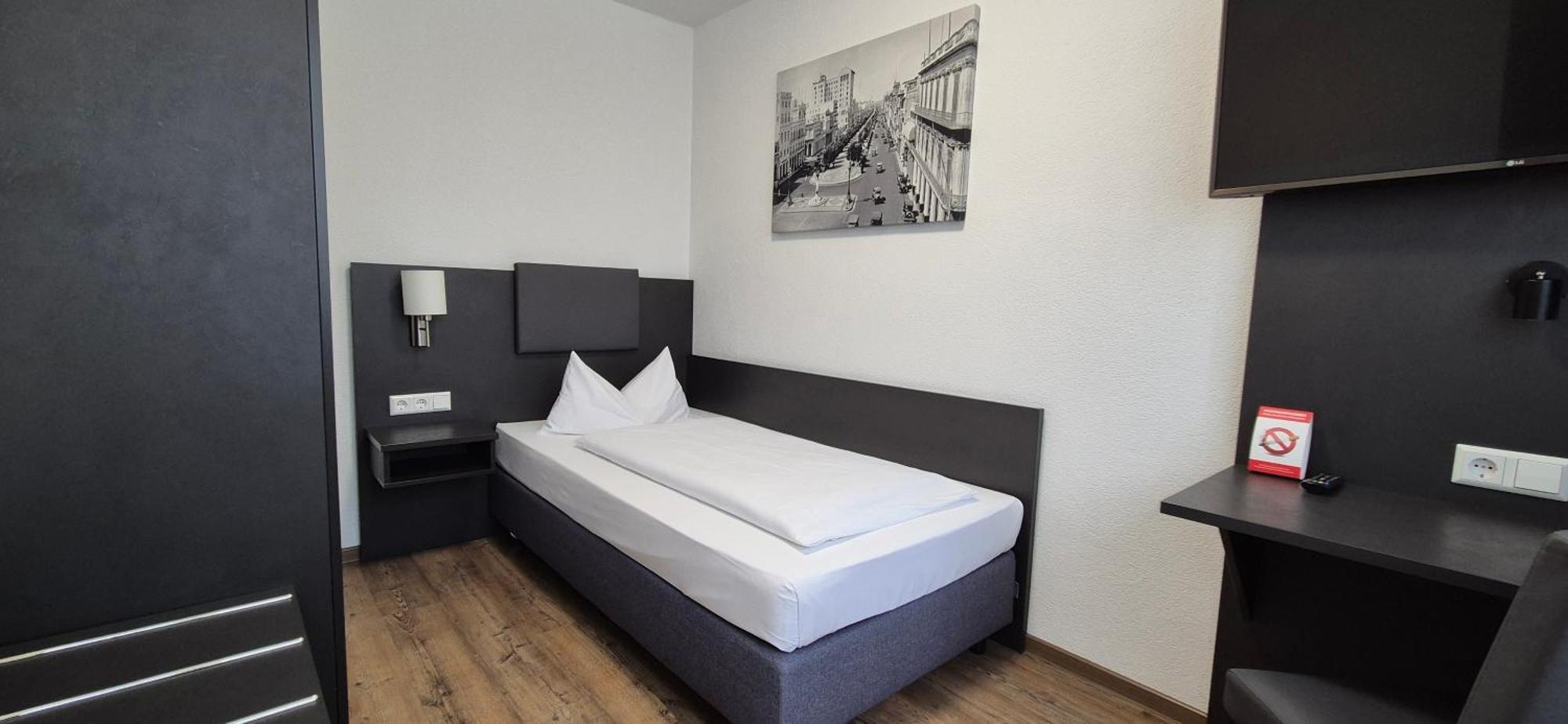 Melvi Hotel Göppingen Eksteriør billede