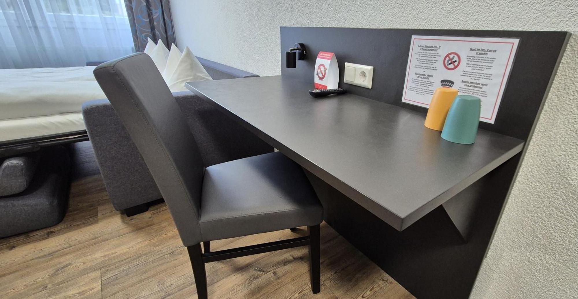 Melvi Hotel Göppingen Eksteriør billede