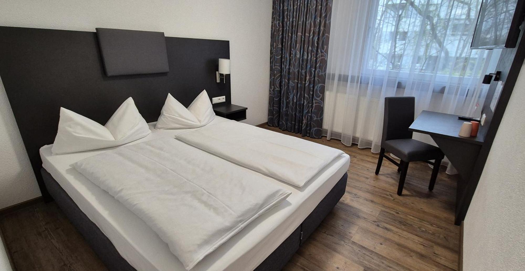 Melvi Hotel Göppingen Eksteriør billede