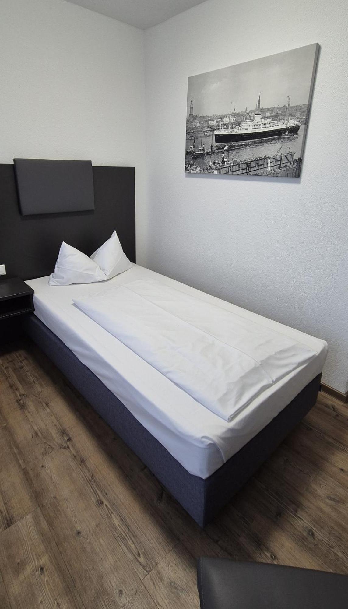 Melvi Hotel Göppingen Eksteriør billede